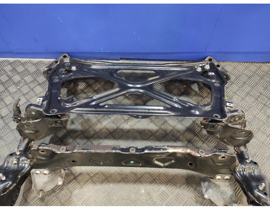 Recambio de puente delantero para audi a6 avant (4g5) 3.0 tdi clean diesel quattro referencia OEM IAM 4H0399345M  