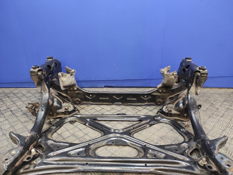 Recambio de puente delantero para audi a6 avant (4g5) 3.0 tdi clean diesel quattro referencia OEM IAM 4H0399345M  