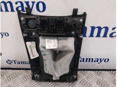 Recambio de guarnecidos palanca cambio para nissan nv 200 (m20) referencia OEM IAM 68262BJ99C  68262BJ98C 2