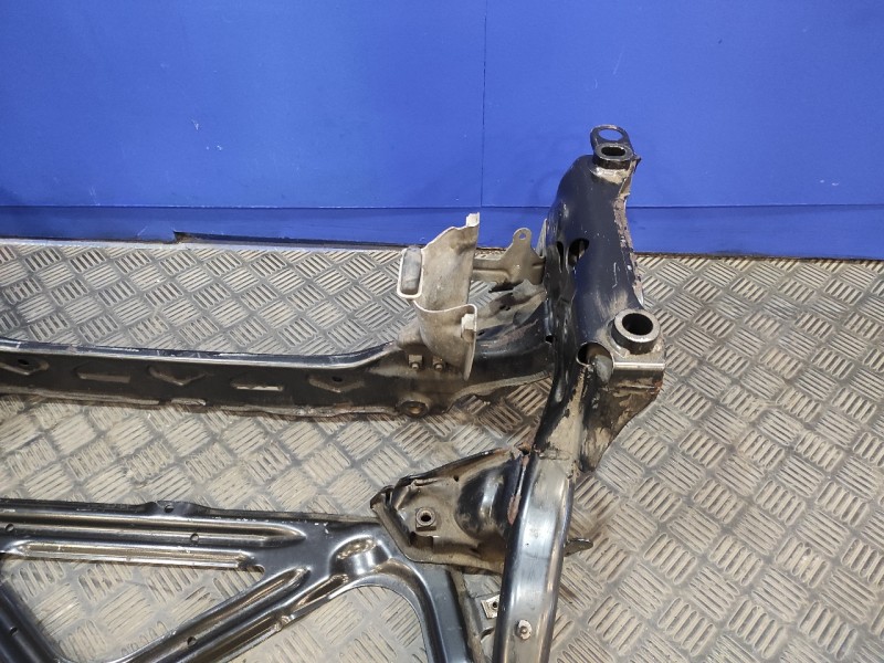 Recambio de puente delantero para audi a6 avant (4g5) 3.0 tdi clean diesel quattro referencia OEM IAM 4H0399345M  