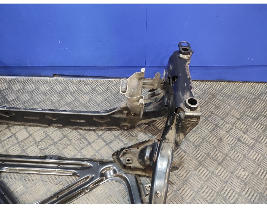 Recambio de puente delantero para audi a6 avant (4g5) 3.0 tdi clean diesel quattro referencia OEM IAM 4H0399345M  