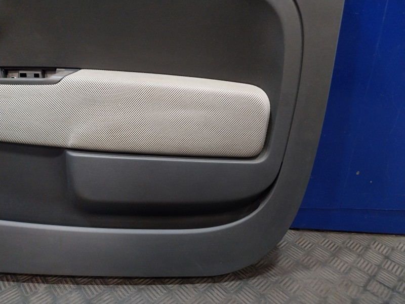 Recambio de guarnecido puerta delantera derecha para fiat 500 (312) 500 referencia OEM IAM 1500134  