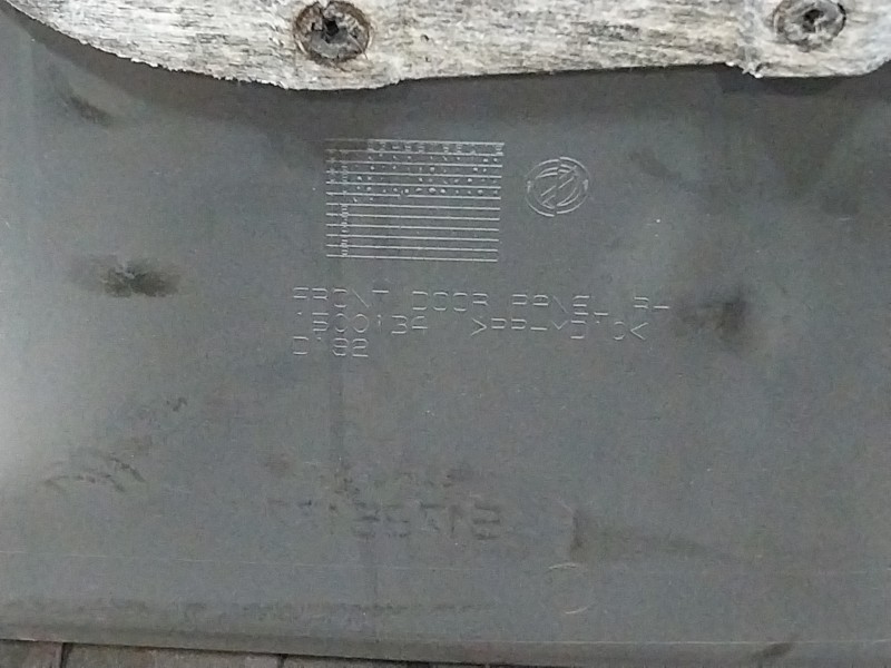 Recambio de guarnecido puerta delantera derecha para fiat 500 (312) 500 referencia OEM IAM 1500134  