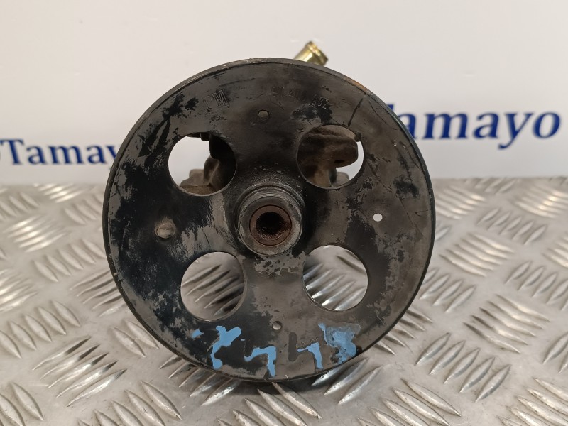 Recambio de bomba servodireccion para opel astra f berlina 2.0 referencia OEM IAM C20NE  