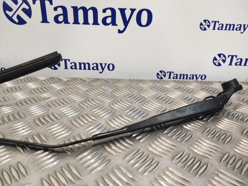 Recambio de brazo limpia delantero derecho para renault scenic iii 1.5 dci diesel fap referencia OEM IAM 288860003R  