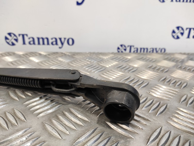 Recambio de brazo limpia delantero derecho para renault scenic iii 1.5 dci diesel fap referencia OEM IAM 288860003R  