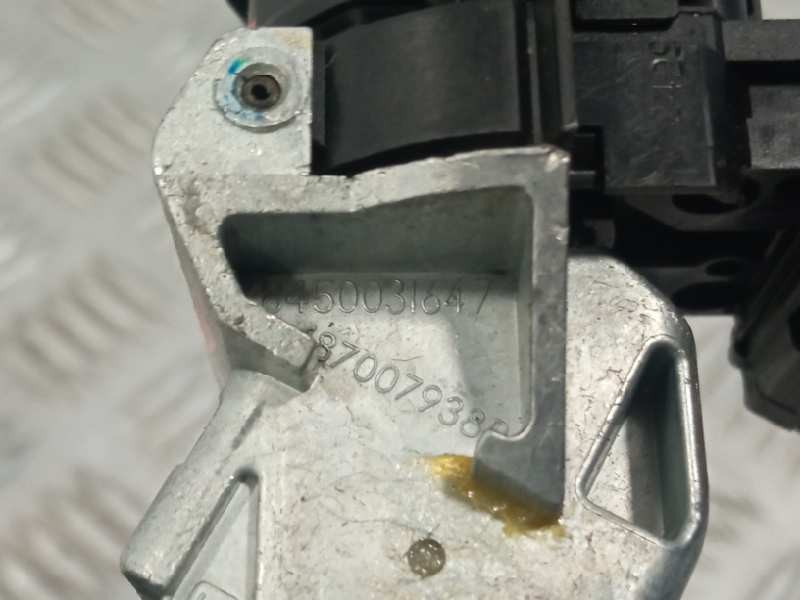 Recambio de conmutador de arranque para dacia duster ii referencia OEM IAM 8450031647 N0505086 N0505085