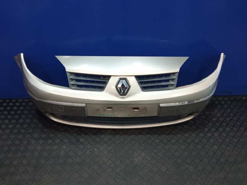 Recambio de paragolpes delantero para renault scenic ii 1.9 dci referencia OEM IAM   