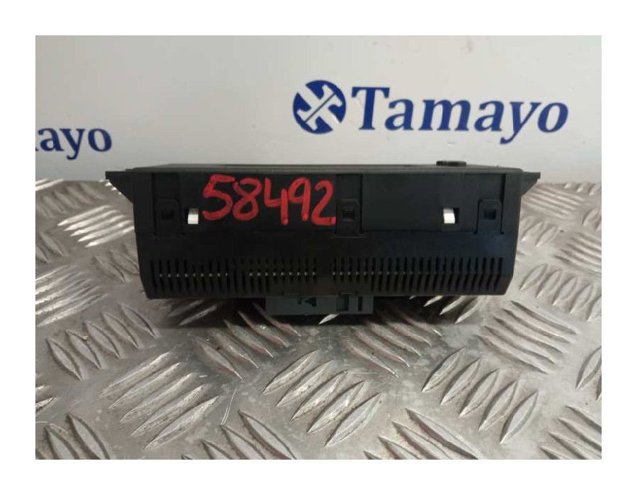 Recambio de pantalla multifuncion para opel corsa d referencia OEM IAM 13373979 23304881 565412769