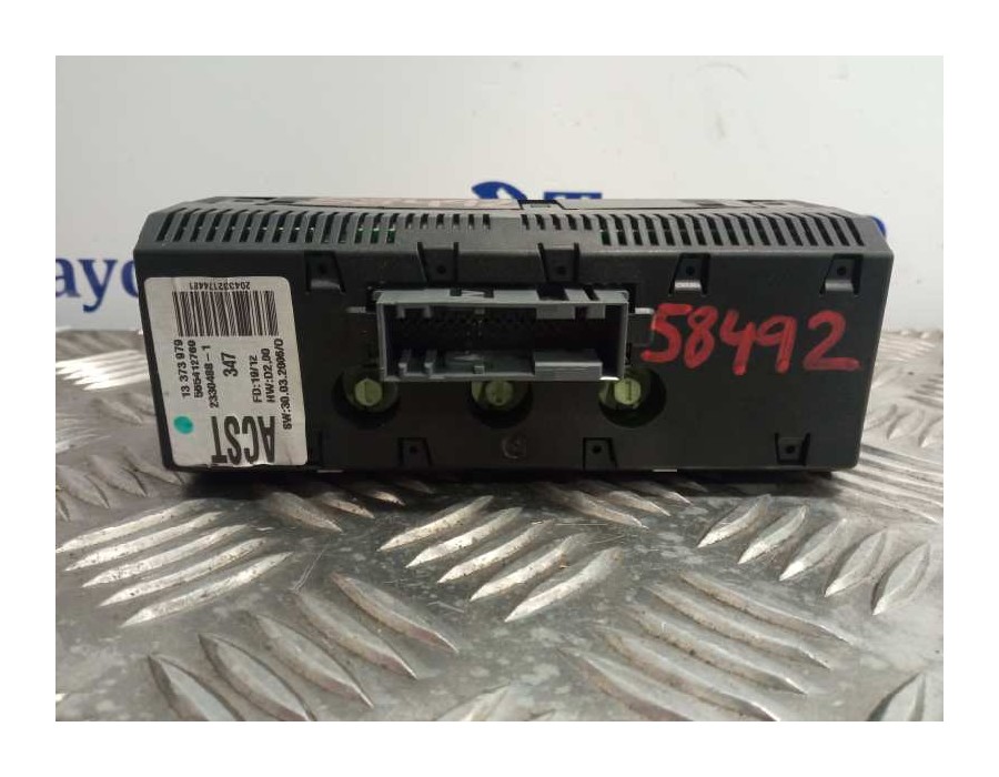 Recambio de pantalla multifuncion para opel corsa d referencia OEM IAM 13373979 23304881 565412769