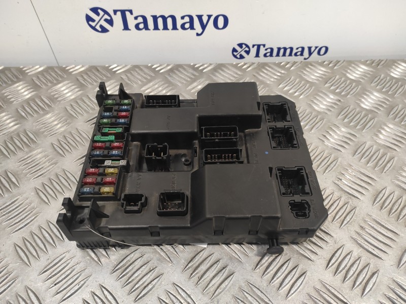 Recambio de caja reles / fusibles para peugeot 307 (s1) 2.0 hdi cat referencia OEM IAM 96511976800R 9651197680 96511969800R