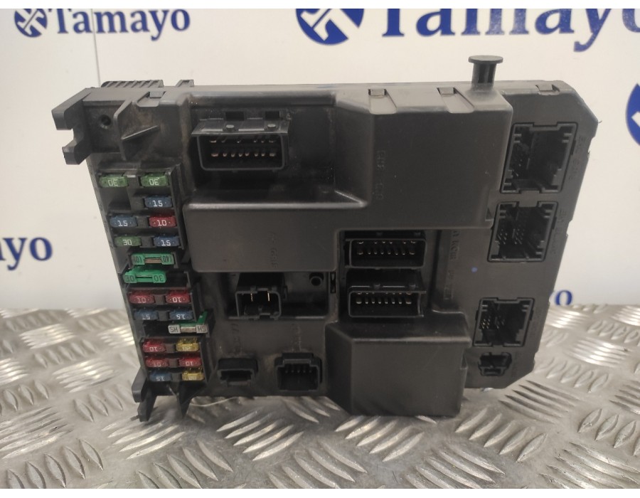 Recambio de caja reles / fusibles para peugeot 307 (s1) 2.0 hdi cat referencia OEM IAM 96511976800R 9651197680 96511969800R