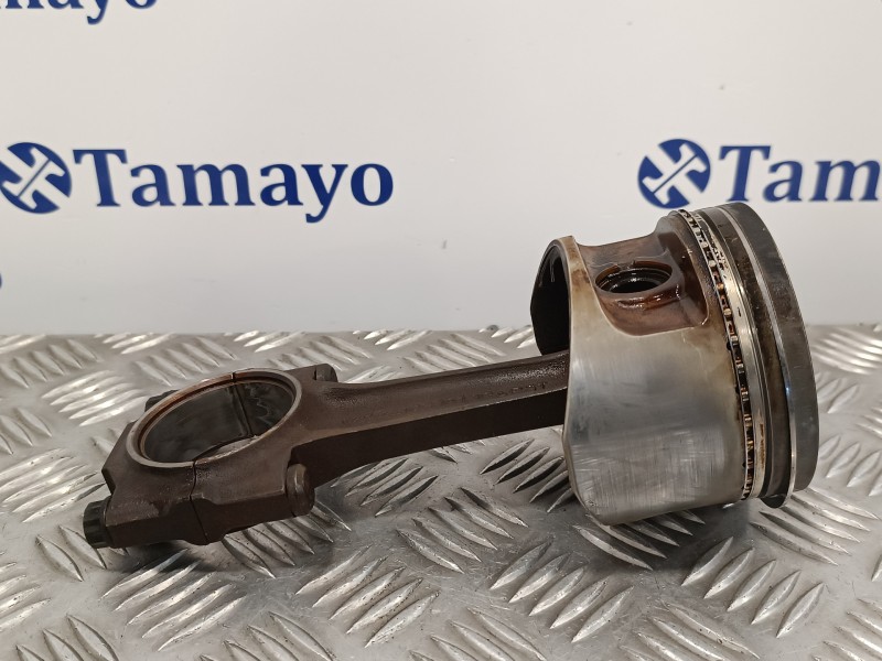 Recambio de biela para porsche 944 2.5 turbo referencia OEM IAM 9441031013R  