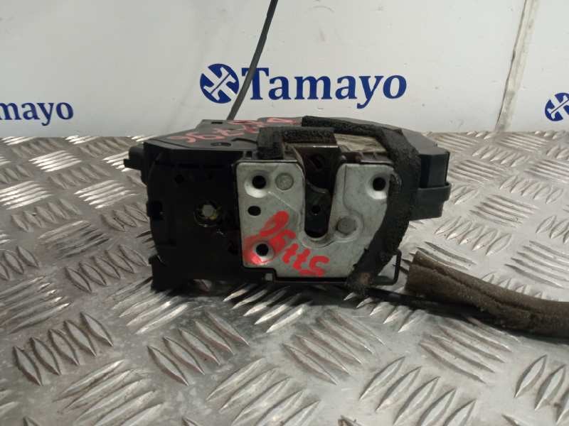 Recambio de cerradura puerta delantera derecha para renault clio iv referencia OEM IAM 805004945R  40627203