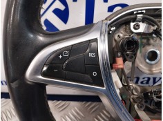 Recambio de volante para dacia duster ii referencia OEM IAM 484002676R  311641399AVK 2