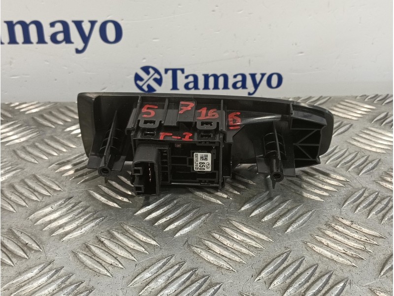Recambio de mando elevalunas trasero izquierdo para subaru xv (g5) sport plus referencia OEM IAM 83071FL210  