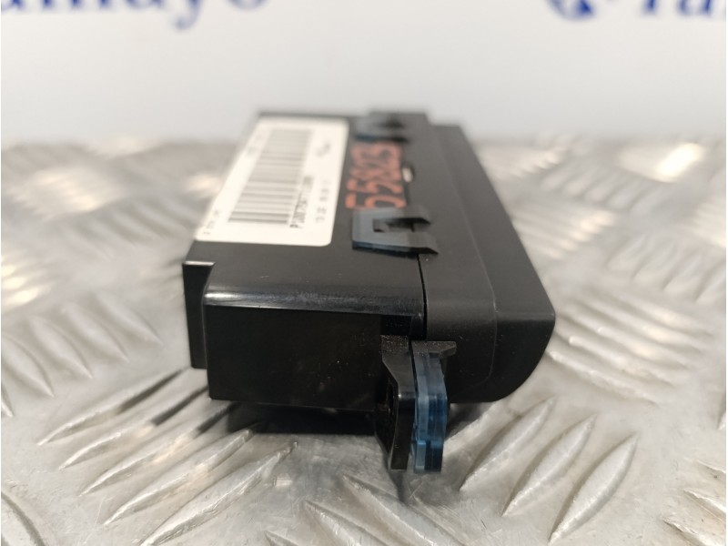 Recambio de pantalla multifuncion para nissan qashqai (j10) 2.0 dci turbodiesel cat referencia OEM IAM 68260JD92AJ  