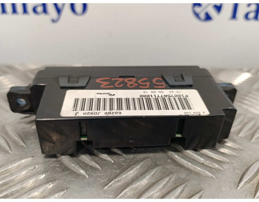 Recambio de pantalla multifuncion para nissan qashqai (j10) 2.0 dci turbodiesel cat referencia OEM IAM 68260JD92AJ  