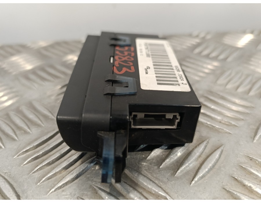 Recambio de pantalla multifuncion para nissan qashqai (j10) 2.0 dci turbodiesel cat referencia OEM IAM 68260JD92AJ  
