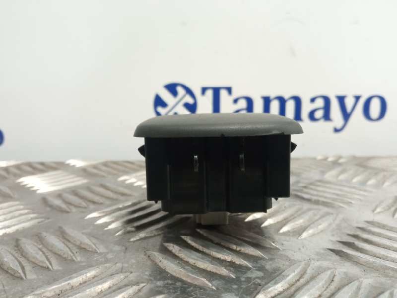 Recambio de mando elevalunas delantero izquierdo para renault twingo (co6) referencia OEM IAM 254118856R  