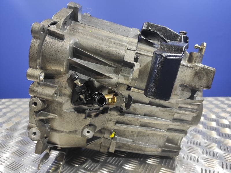 Recambio de caja cambios para volvo v70 familiar 2.4 diesel cat referencia OEM IAM 456R7002FA  P948209