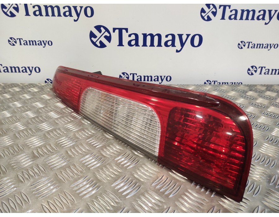 Recambio de piloto trasero derecho para ford focus c-max (cap) 2.0 tdci cat referencia OEM IAM   