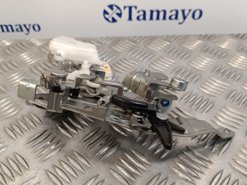 Recambio de cerradura puerta trasera izquierda para dacia dokker 1.5 dci diesel fap cat referencia OEM IAM   