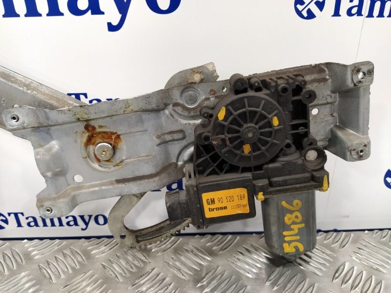 Recambio de elevalunas delantero izquierdo para opel corsa b 1.0 12v cat (x 10 xe / lw3) referencia OEM IAM 90520189  