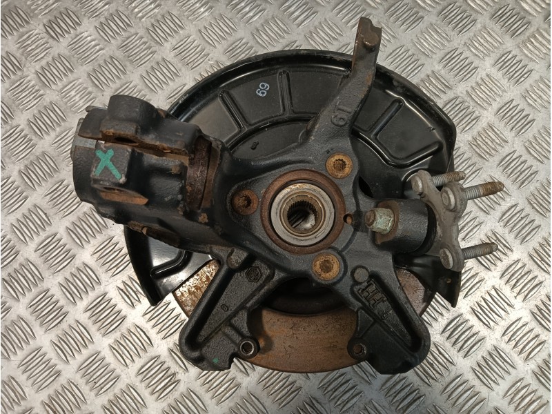 Recambio de mangueta delantera derecha para volkswagen golf vi (5k1) 1.6 tdi dpf referencia OEM IAM   