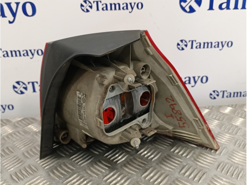 Recambio de piloto trasero izquierdo para volkswagen golf v berlina (1k1) 1.9 tdi referencia OEM IAM 1K6945095G  89032902