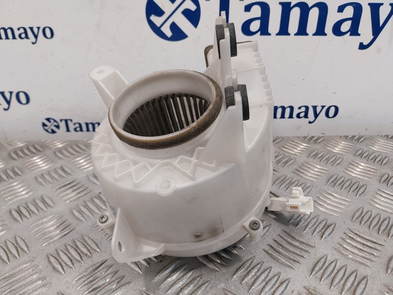 Recambio de ventilador calefaccion para toyota auris referencia OEM IAM G923047070  1173003892