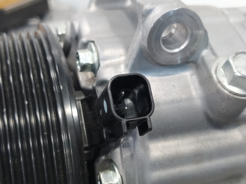 Recambio de compresor aire acondicionado para ford transit connect 1.5 tdci cat referencia OEM IAM JX6119D629JA  
