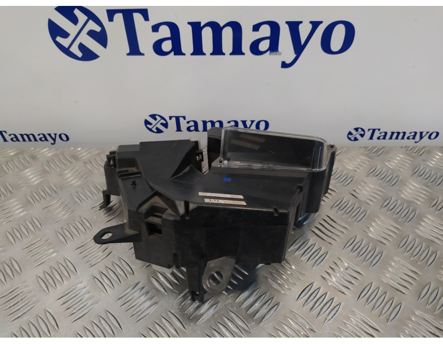 Recambio de pantalla multifuncion para toyota prius (nhw30) 1.8 16v cat referencia OEM IAM 8310847020  766491360