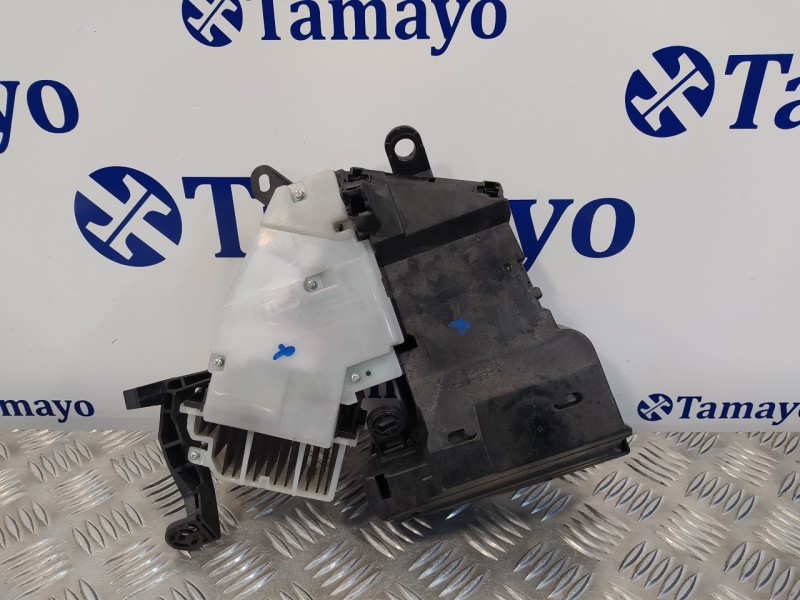 Recambio de pantalla multifuncion para toyota prius (nhw30) 1.8 16v cat referencia OEM IAM 8310847020  766491360