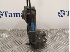 Recambio de cerradura puerta trasera izquierda para toyota corolla verso (r1) 2.2 turbodiesel cat referencia OEM IAM    2