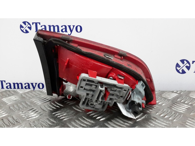 Recambio de piloto trasero derecho interior para audi a4 avant (8k5) (2008) 2.0 16v tdi referencia OEM IAM 8K9945094  