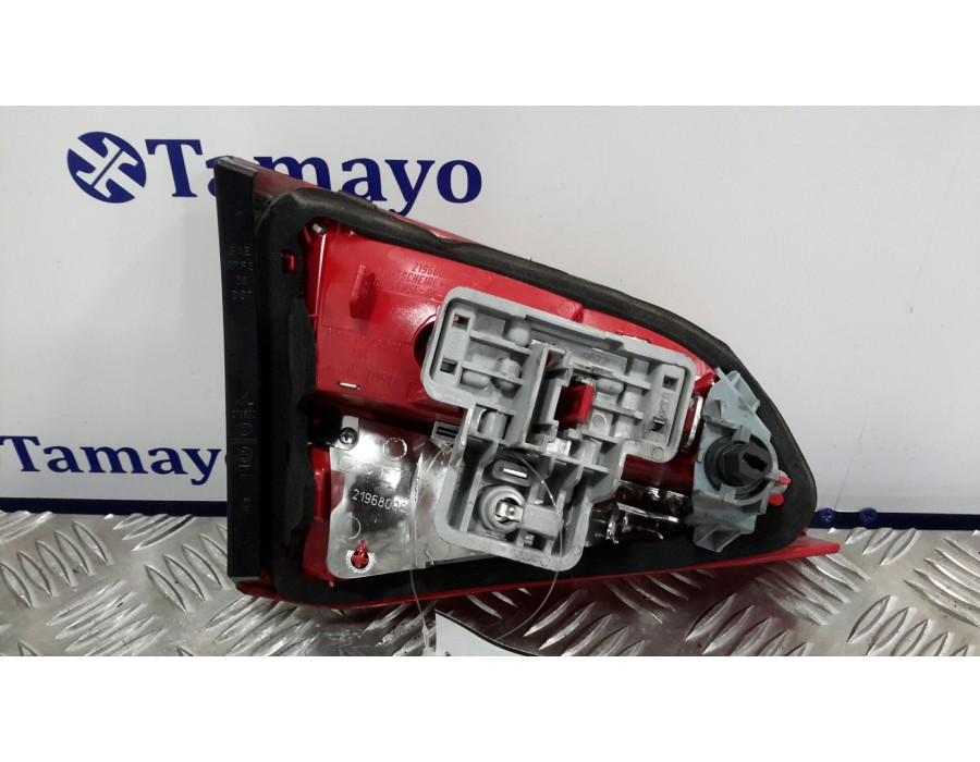 Recambio de piloto trasero derecho interior para audi a4 avant (8k5) (2008) 2.0 16v tdi referencia OEM IAM 8K9945094  