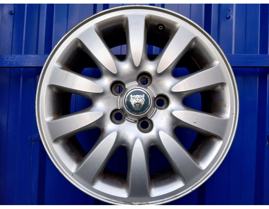 Recambio de llanta para jaguar x-type referencia OEM IAM 1X43-1007-BA  