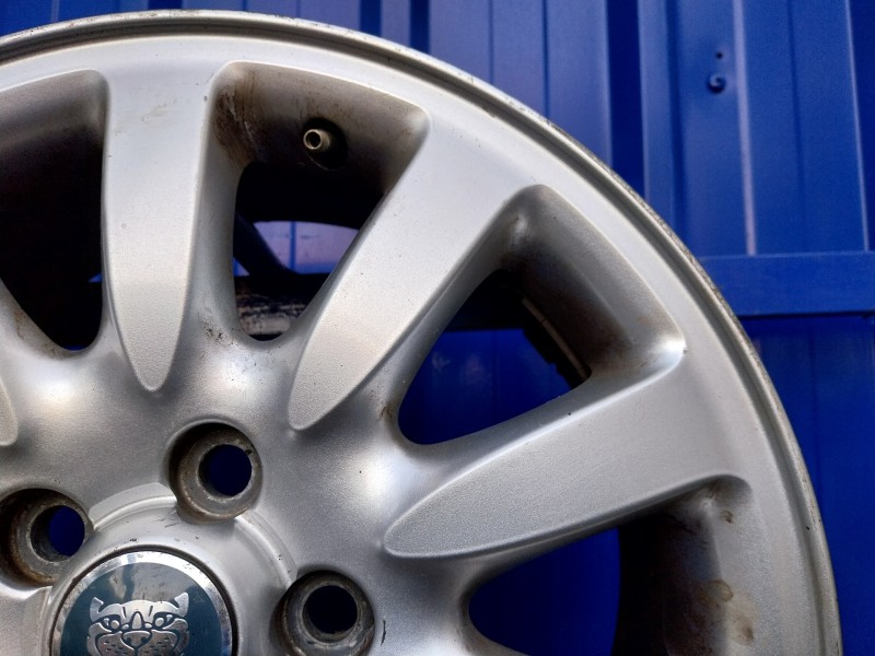 Recambio de llanta para jaguar x-type referencia OEM IAM 1X43-1007-BA  