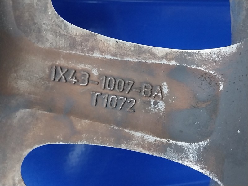 Recambio de llanta para jaguar x-type referencia OEM IAM 1X43-1007-BA  