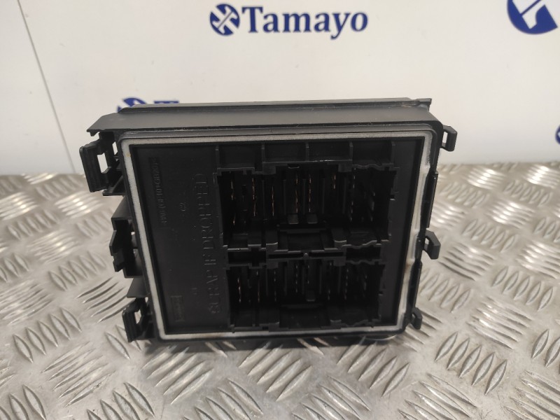 Recambio de caja reles / fusibles para ford transit connect referencia OEM IAM KT1T14D068AB  