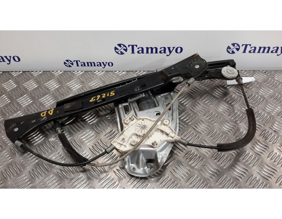 Recambio de elevalunas delantero derecho para mercedes-benz clase c (w203) familiar 2.6 cat referencia OEM IAM A2118201742 77460
