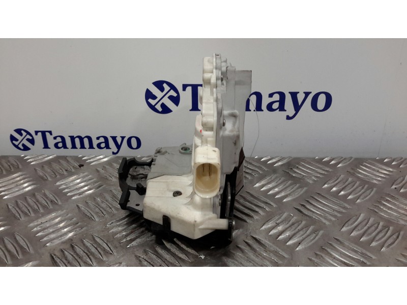 Recambio de cerradura puerta delantera derecha para audi a4 berlina (8e) 2.0 tdi 16v (103kw) referencia OEM IAM 8E1837016AA  