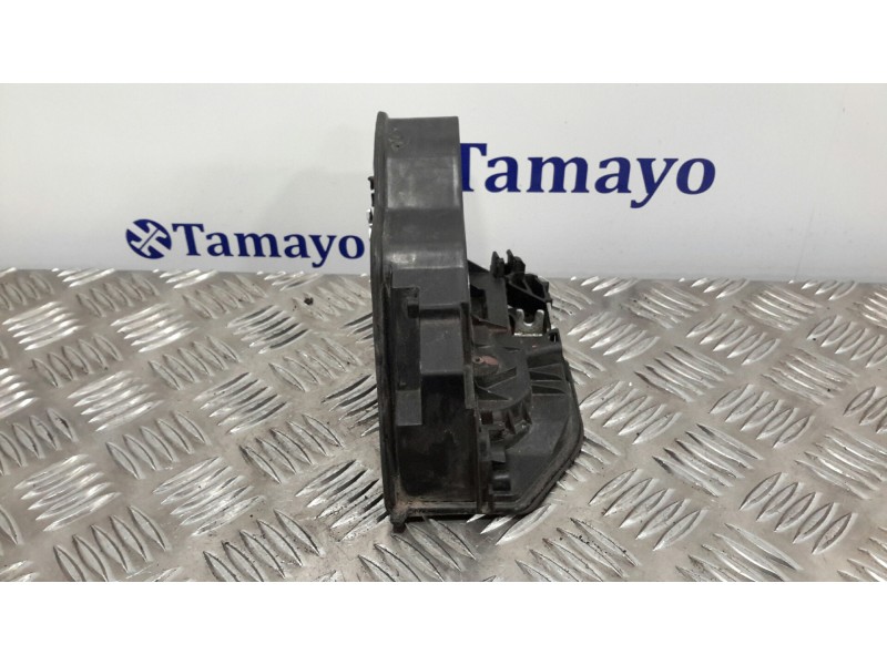 Recambio de cerradura puerta trasera derecha para bmw serie 1 berlina (e81/e87) 2.0 16v diesel referencia OEM IAM 7167070  
