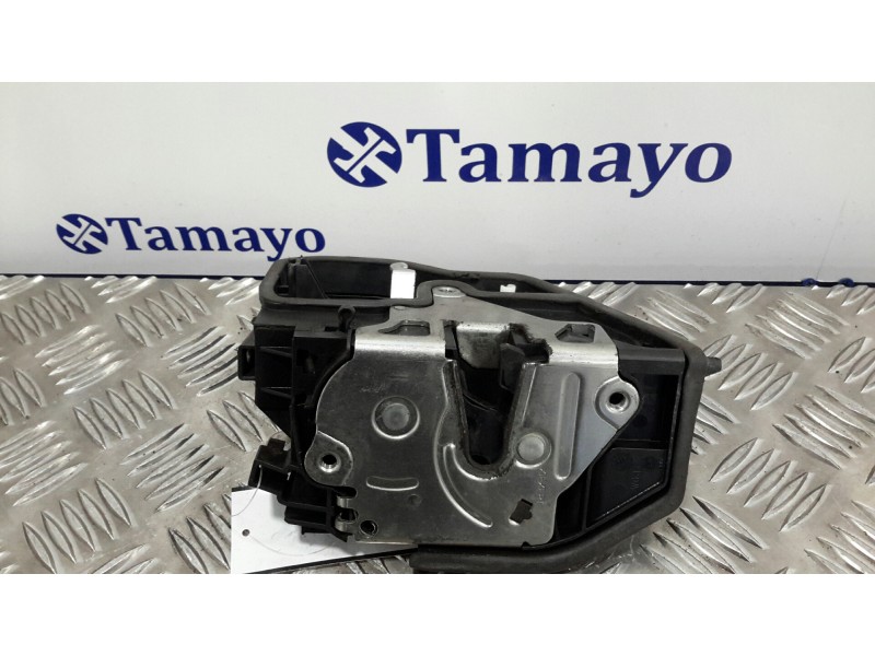 Recambio de cerradura puerta trasera derecha para bmw serie 1 berlina (e81/e87) 2.0 16v diesel referencia OEM IAM 7167070  