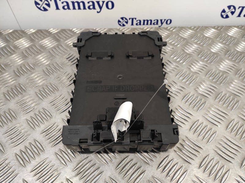 Recambio de caja reles / fusibles para ford grand tourneo connect referencia OEM IAM KT1T15604DCC  A13617078