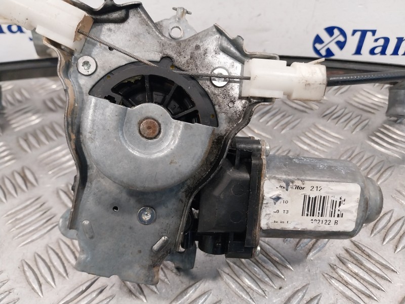 Recambio de elevalunas delantero derecho para nissan pathfinder (r51) referencia OEM IAM   