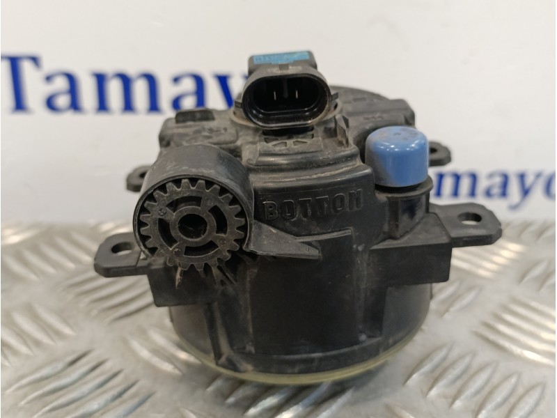 Recambio de faro antiniebla derecho para peugeot 308 1.6 blue-hdi fap referencia OEM IAM 9687410080 89211690 89207181