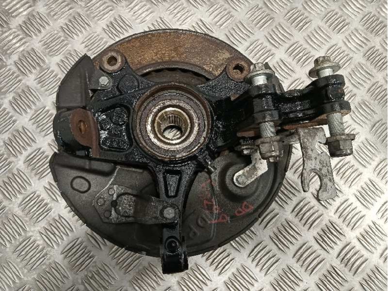 Recambio de mangueta delantera derecha para peugeot 308 sw referencia OEM IAM   