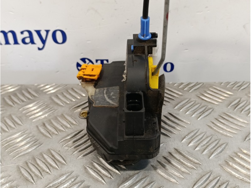 Recambio de cerradura puerta delantera izquierda para opel mokka 1.6 cdti dpf referencia OEM IAM   